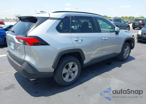 2024 Toyota Rav4 Xle z USA, uszkodzony, nr VIN 2T3W1RFV5RC284394